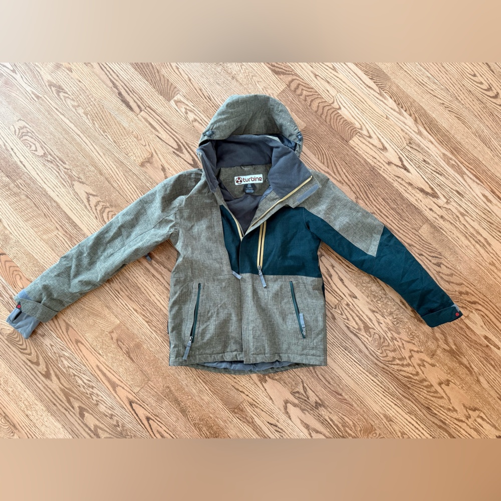 Ski Jacket -Turbine insulated removable hood